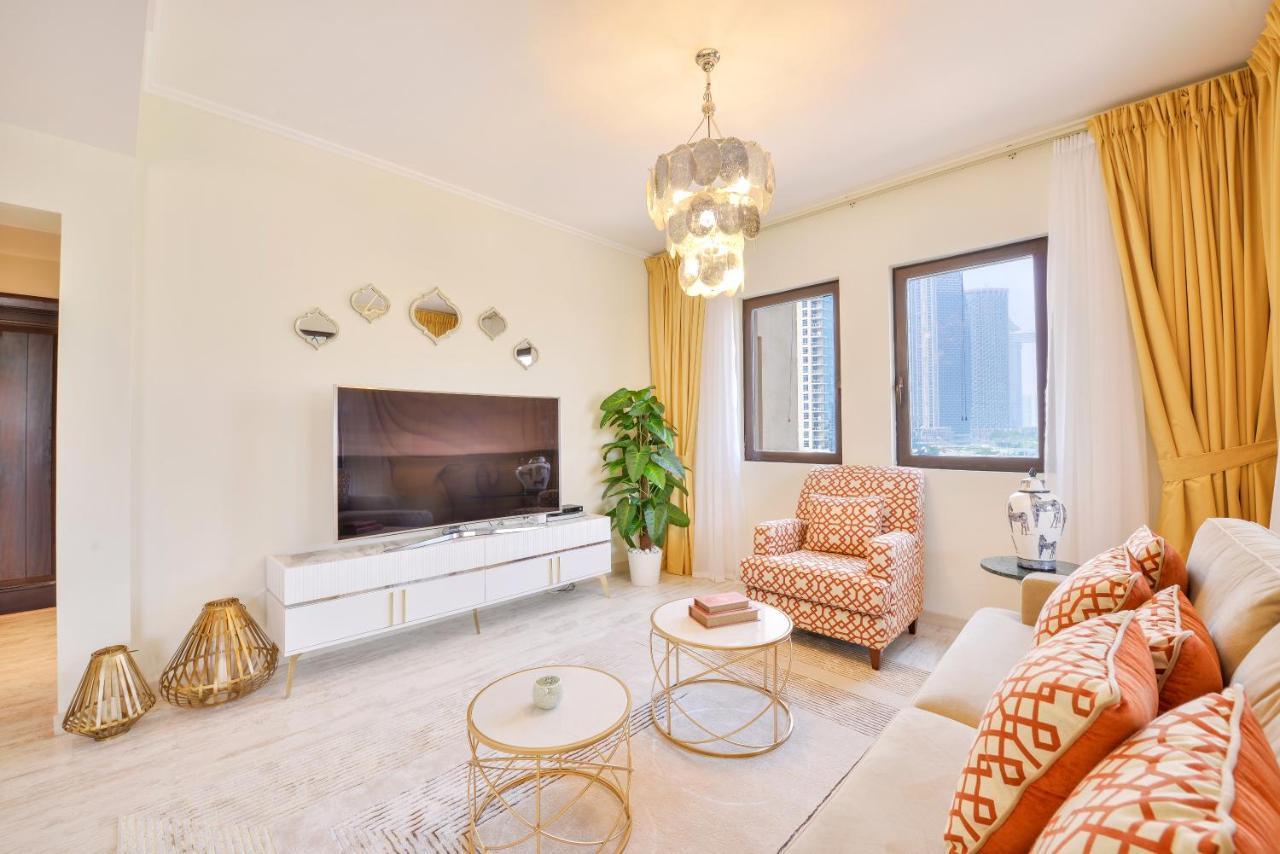 Ultra Luxury Downtown - Full Burj Khalifa View - 5 Min Walk To Dubai Mall! Екстериор снимка